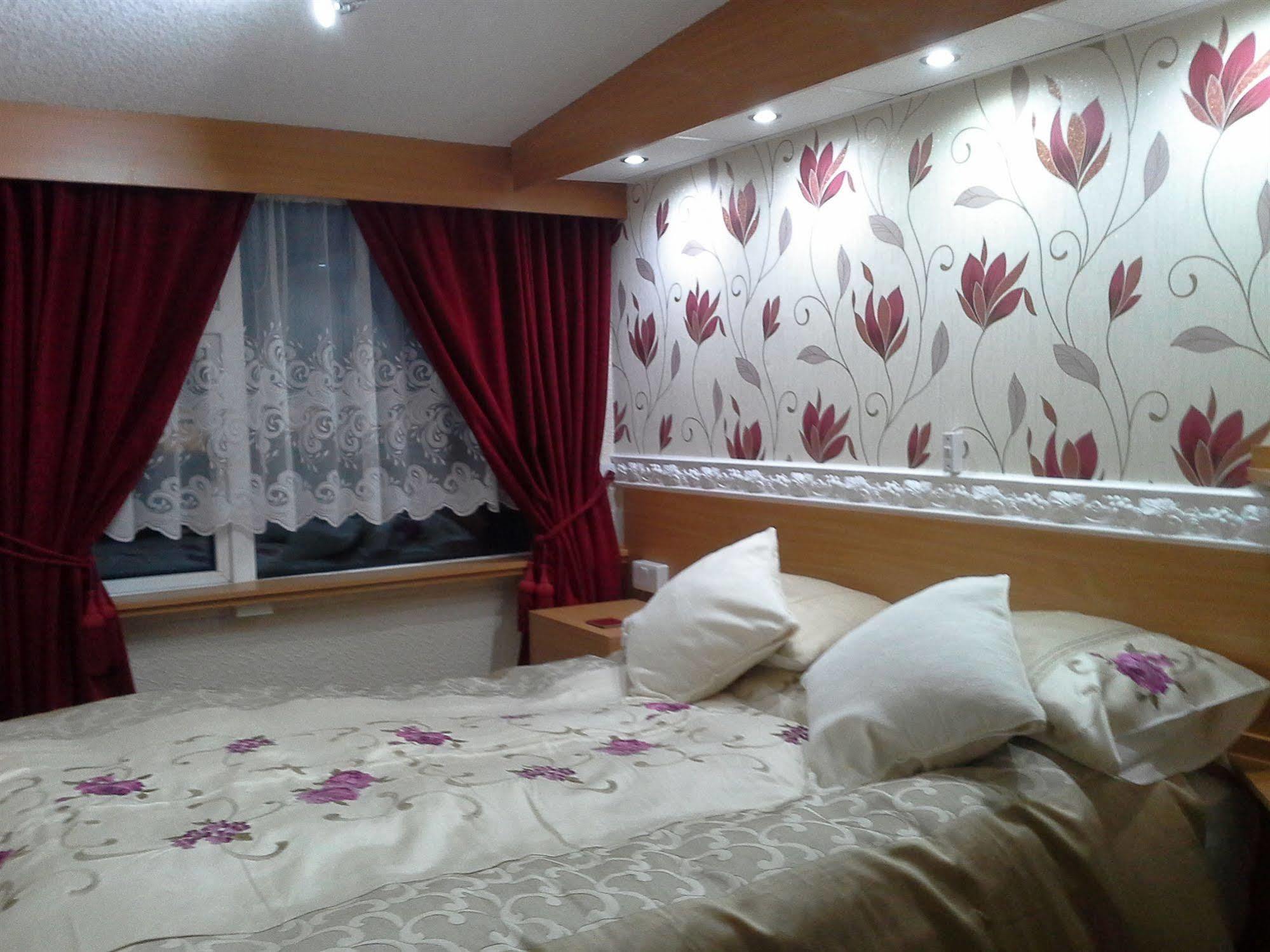 The Golden Sands B&B Blackpool Ngoại thất bức ảnh