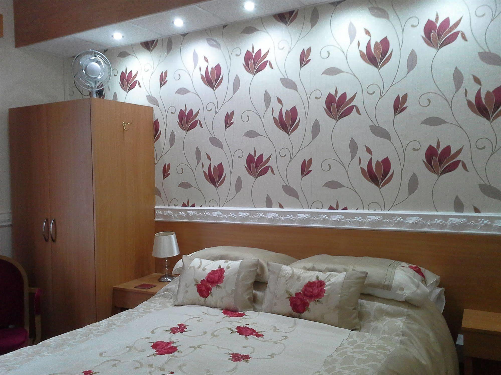 The Golden Sands B&B Blackpool Ngoại thất bức ảnh